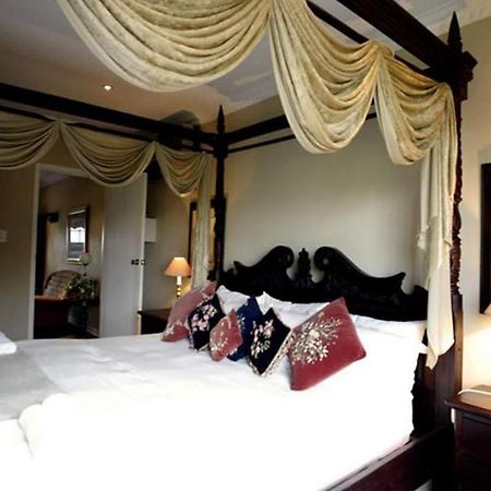 Ilanga Estate Hotel Bloemfontein Buitenkant foto